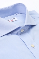 Blue shirt for men with pearl buttons